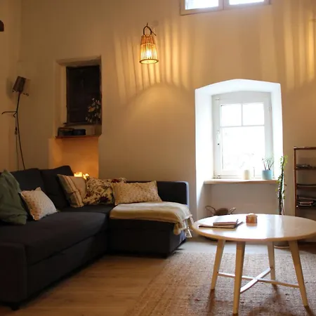 Studio, Loft Dans Les Vans, Centre Historique, Ardeche, Cevennes Parc Regional レ・ヴァン
