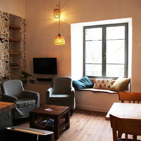 Studio, Loft Dans Les Vans, Centre Historique, Ardeche, Cevennes Parc Regional شقة *