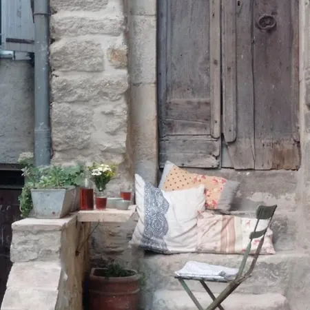 Apartment Studio, Loft Dans Les Vans, Centre Historique, Ardeche, Cevennes Parc Regional *